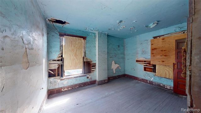 817 W Grand Boulevard, Detroit, MI 48216