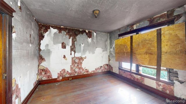 817 W Grand Boulevard, Detroit, MI 48216