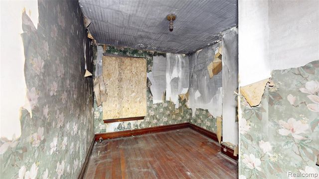 817 W Grand Boulevard, Detroit, MI 48216