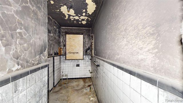 817 W Grand Boulevard, Detroit, MI 48216