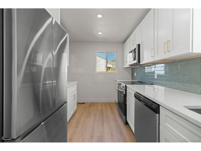 1757 Dallas St, Aurora, CO 80010