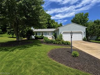 1295 Vantage Way, Streetsboro, OH 44241