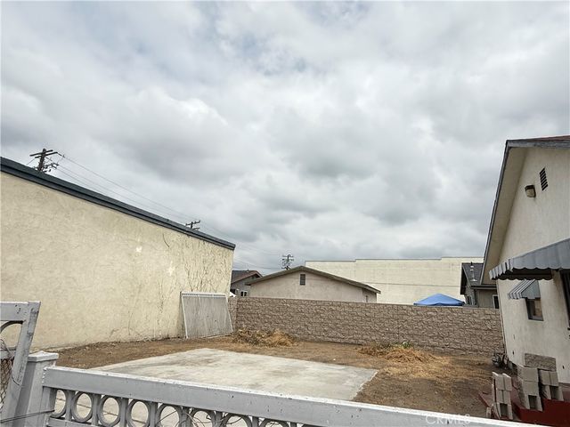 15359 Illinois Avenue, Paramount, CA 90723