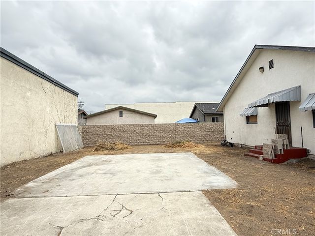 15359 Illinois Avenue, Paramount, CA 90723