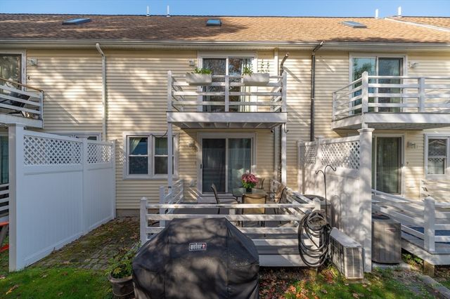 38 Kimball Ave 5, Ipswich, MA 01938