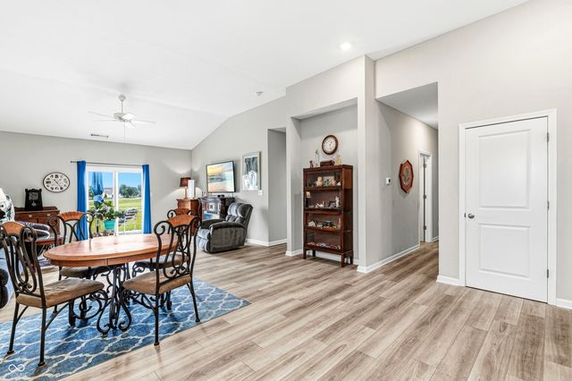 143 Winding Brook Way, Pendleton, IN 46064