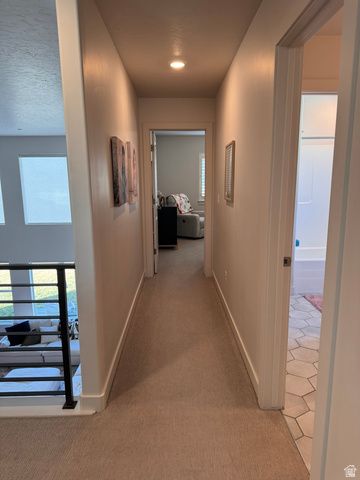 1964 S 2050 W, Woods Cross, UT 84087