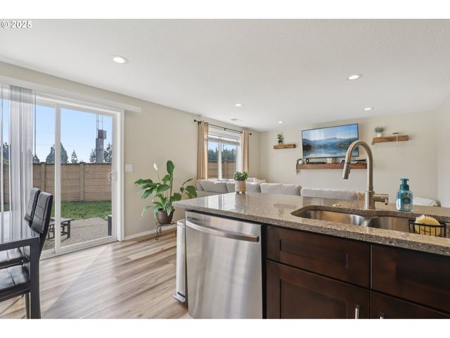 2488 Sw TAYLOR Dr, Mc Minnville, OR 97128