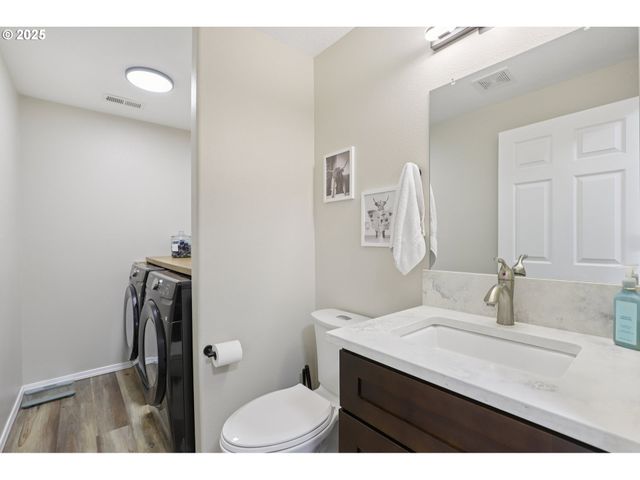 2488 Sw TAYLOR Dr, Mc Minnville, OR 97128