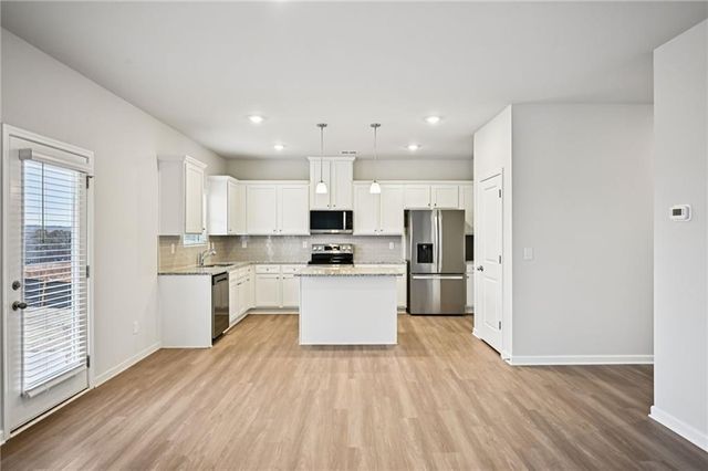 367 Cedar Wood Trace, Winder, GA 30680