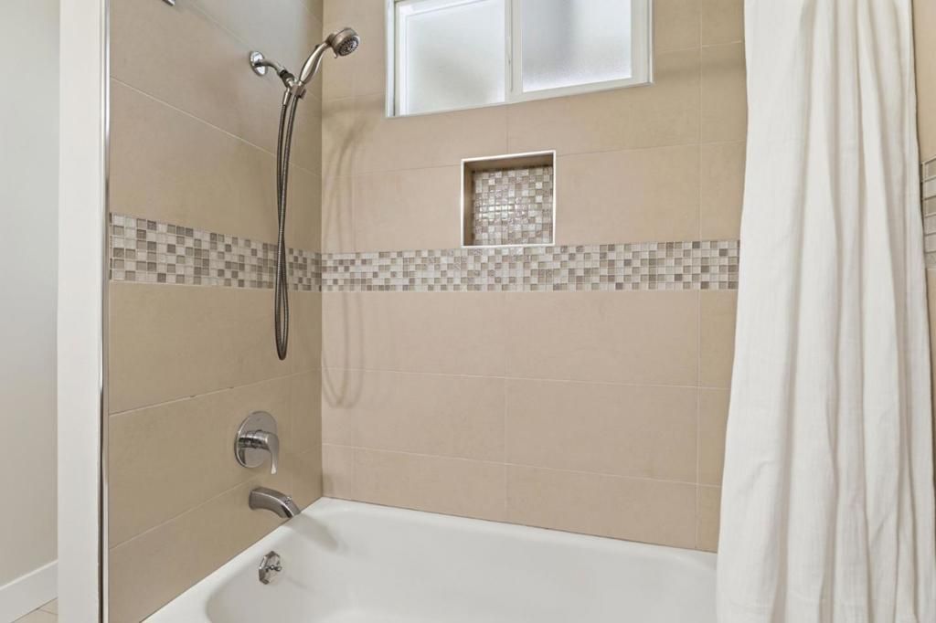 Image 28 of property listing at 4146 Frandon Court, Palo Alto, CA 94306