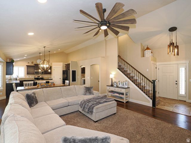 85 N 900 E, Salem, UT 84653