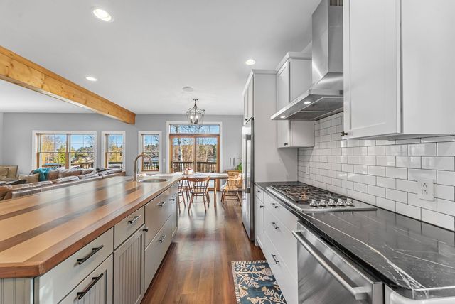 7819 Hillside Drive, Traverse City, MI 49685