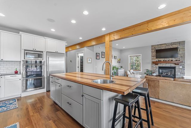 7819 Hillside Drive, Traverse City, MI 49685