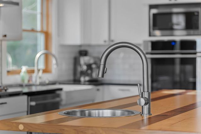 7819 Hillside Drive, Traverse City, MI 49685