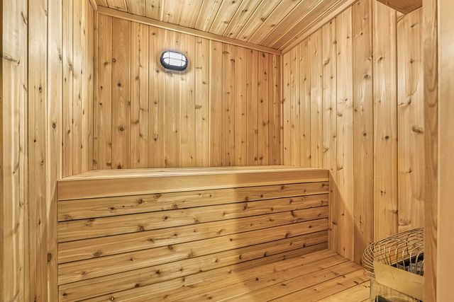 7819 Hillside Drive, Traverse City, MI 49685