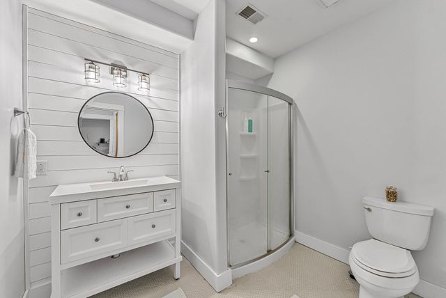 7819 Hillside Drive, Traverse City, MI 49685