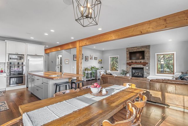 7819 Hillside Drive, Traverse City, MI 49685