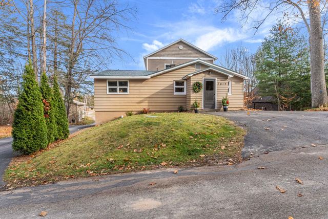 7819 Hillside Drive, Traverse City, MI 49685