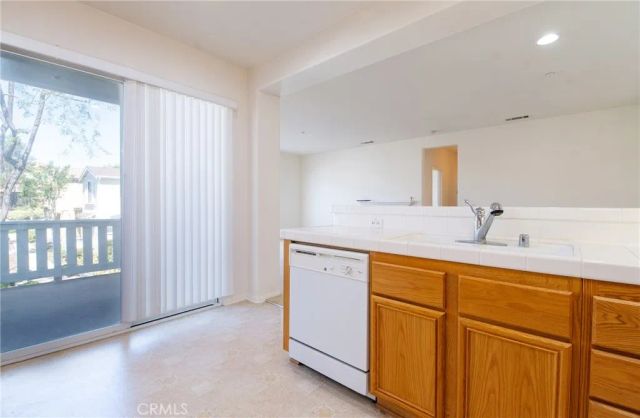 2230 Andrews, Fullerton, CA 92833