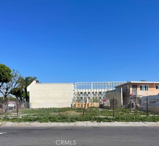 1220 S Long Beach, Compton, CA 90221