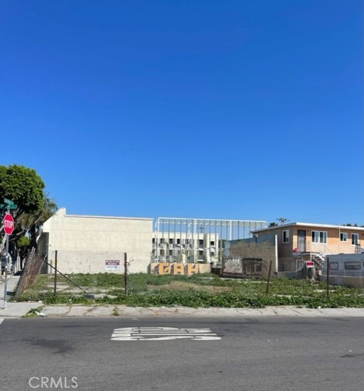 1220 S Long Beach, Compton, CA 90221