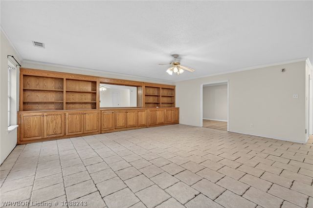 1912 Parkridge Drive, Van Buren, AR 72956