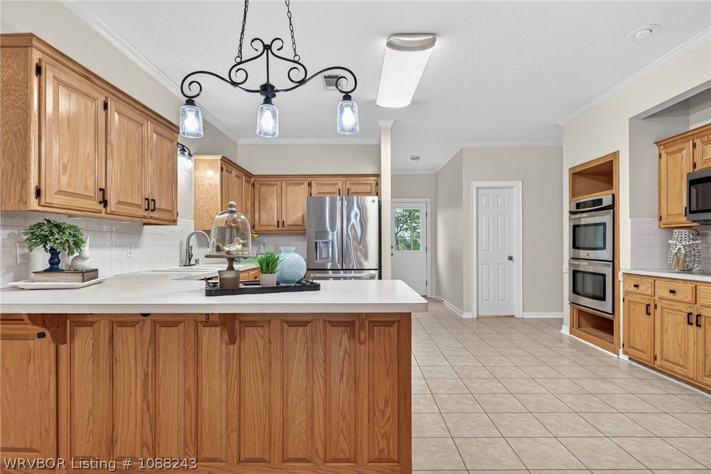 1912 Parkridge Drive 1912 Parkridge Drive