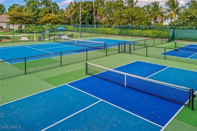 6985 Lone Oak BLVD, Naples, FL 34109