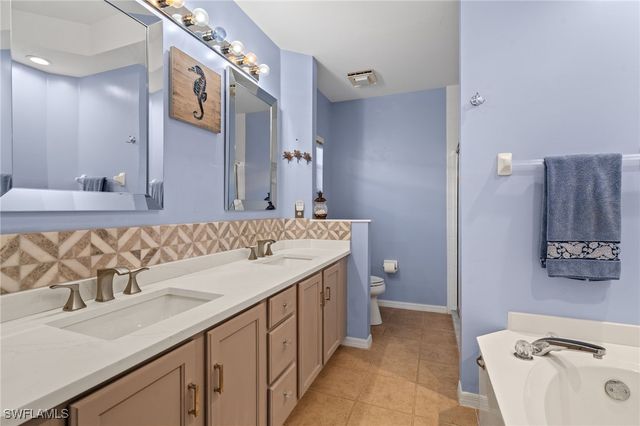 6985 Lone Oak BLVD, Naples, FL 34109