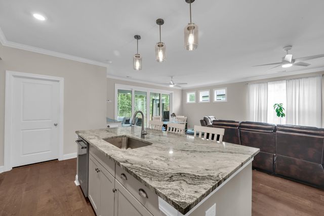 228 Shortmarsh Street, Summerville, SC 29486