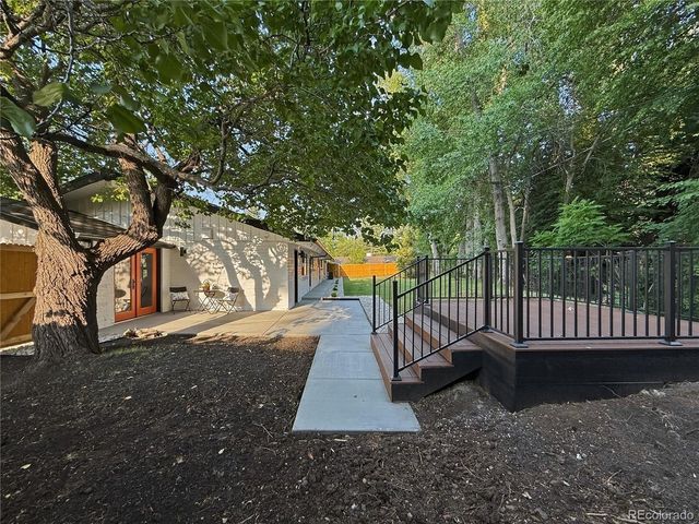 13650 Crabapple Rd, Golden, CO 80401