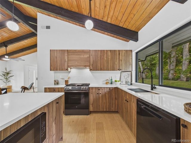 13650 Crabapple Rd, Golden, CO 80401