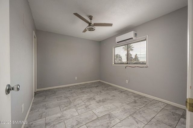 1985 Stanton Avenue, Las Cruces, NM 88001