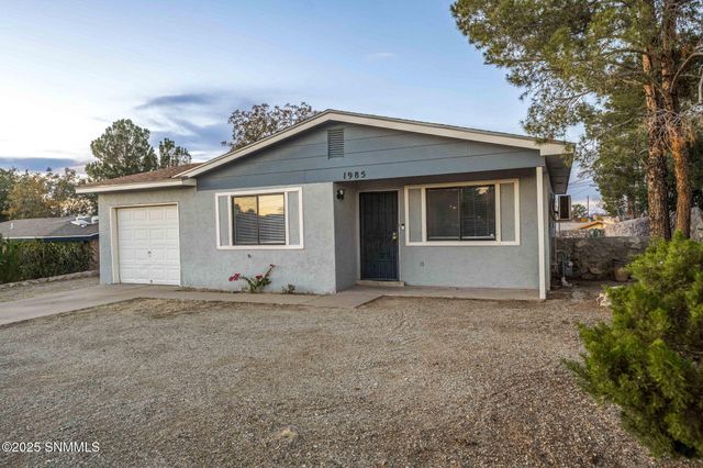 1985 Stanton Avenue, Las Cruces, NM 88001