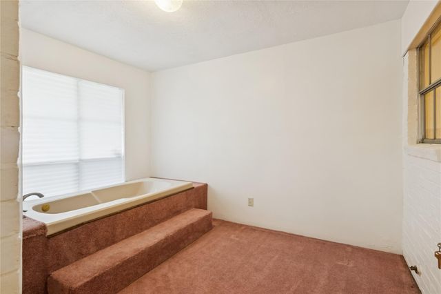 2303 Kipling Street, Baytown, TX 77520