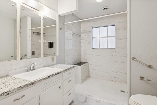 2303 Kipling Street, Baytown, TX 77520