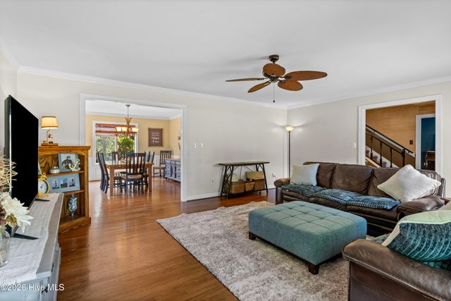 112 Olde Point Road, Hampstead, NC 28443