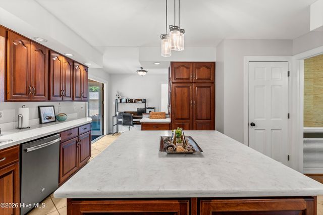 112 Olde Point Road, Hampstead, NC 28443