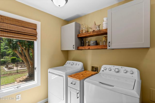 112 Olde Point Road, Hampstead, NC 28443