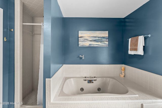 112 Olde Point Road, Hampstead, NC 28443