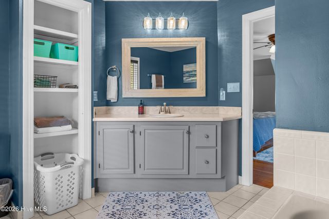 112 Olde Point Road, Hampstead, NC 28443
