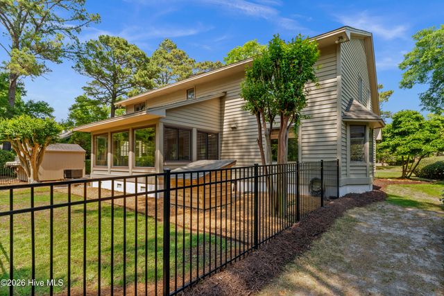 112 Olde Point Road, Hampstead, NC 28443
