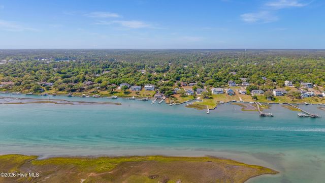 112 Olde Point Road, Hampstead, NC 28443
