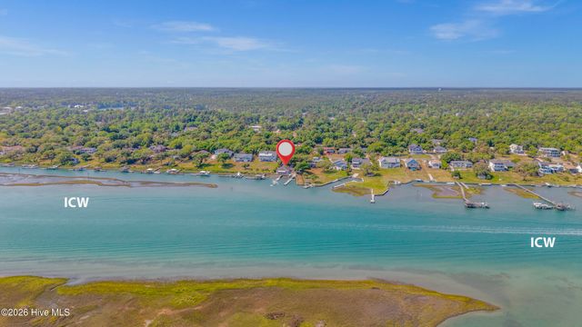 112 Olde Point Road, Hampstead, NC 28443