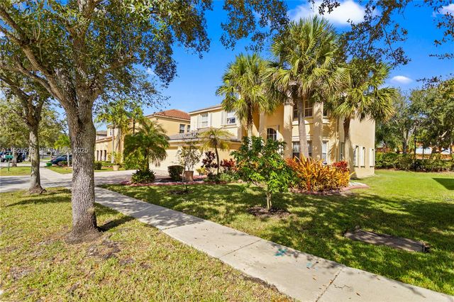 16071 SW 49th Ct, Miramar, FL 33027