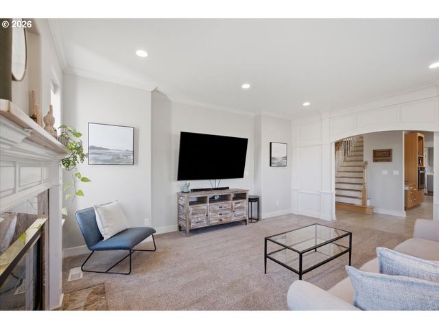 1492 Nw PENNY Ln, Albany, OR 97321