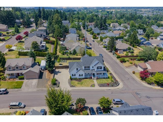 1492 Nw PENNY Ln, Albany, OR 97321