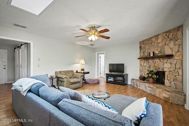 561 HARRISON Avenue, Orange Park, FL 32065