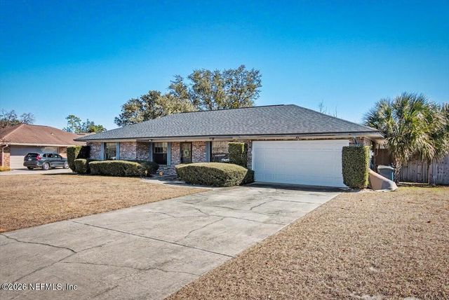 561 HARRISON Avenue, Orange Park, FL 32065